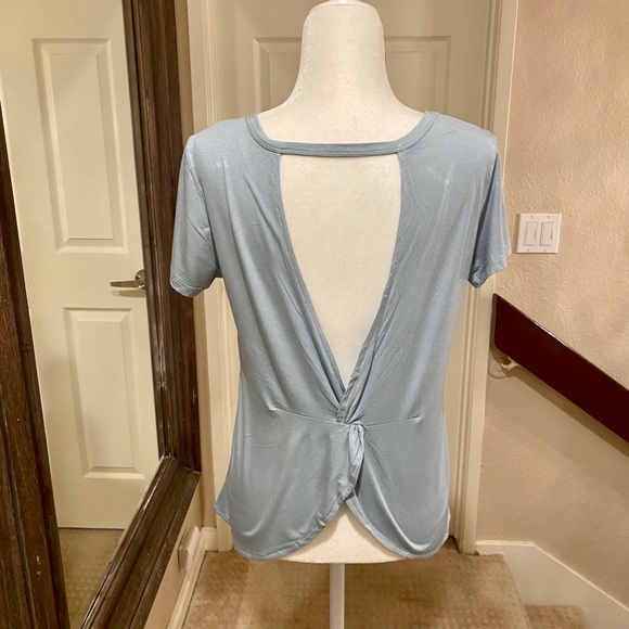 Sold on another site NWOT workout top - Picture 2 of 5